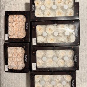 Elegant Cream Artificial Roses by